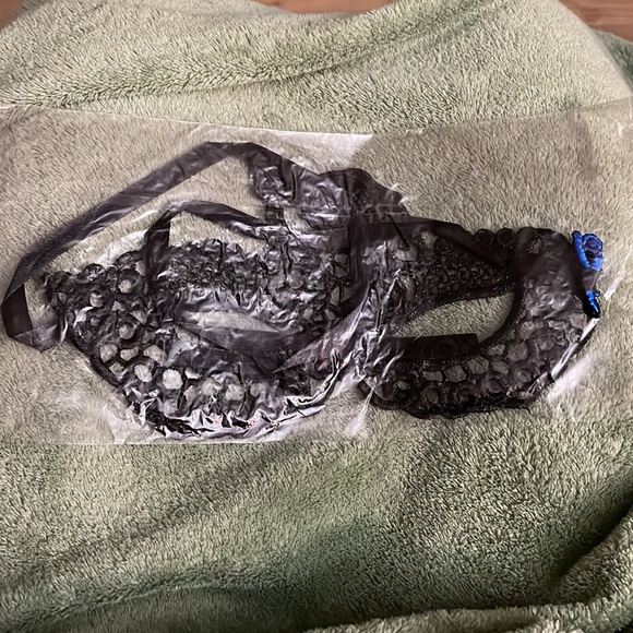 Aries Eye Mask🤑 - Picture 2 of 2